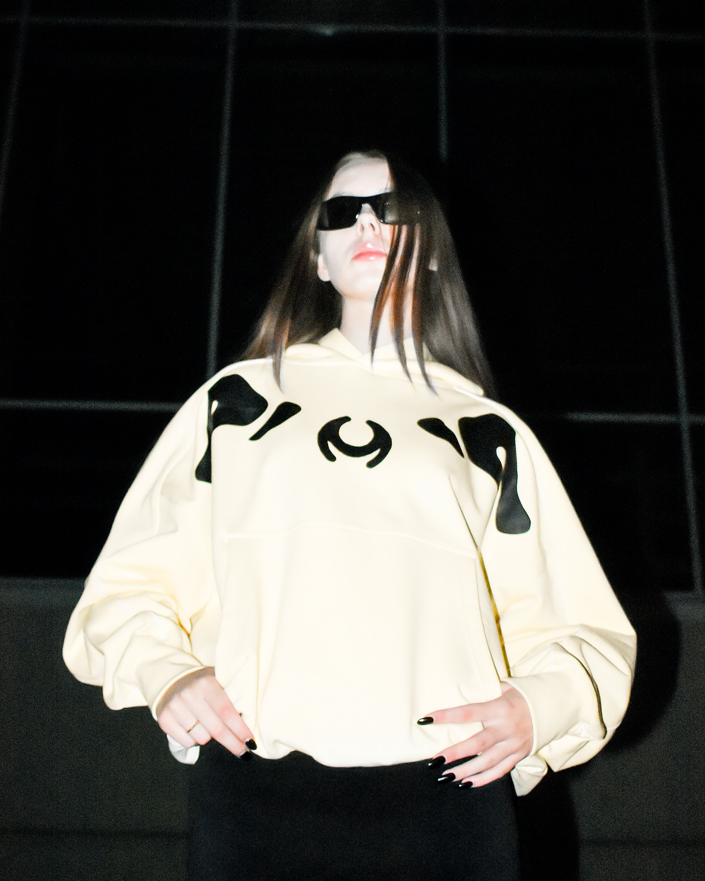 spine_hoodie.beige